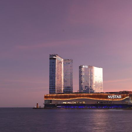 Fili Hotel At Nustar Cebu Kültér fotó