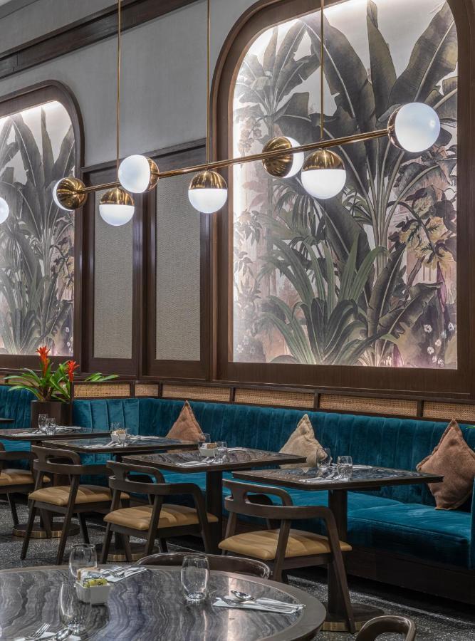 Fili Hotel At Nustar Cebu Kültér fotó