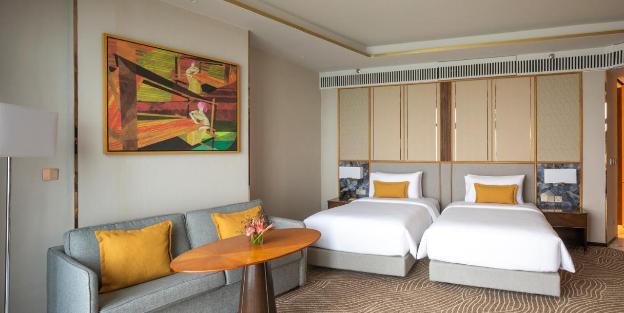 Fili Hotel At Nustar Cebu Kültér fotó