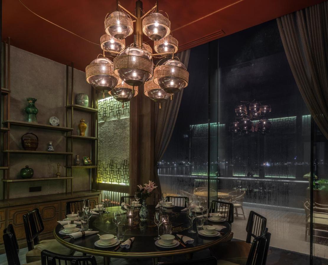 Fili Hotel At Nustar Cebu Kültér fotó
